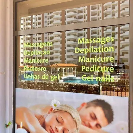 Apartahotel Happy Na Rocha 2 3*